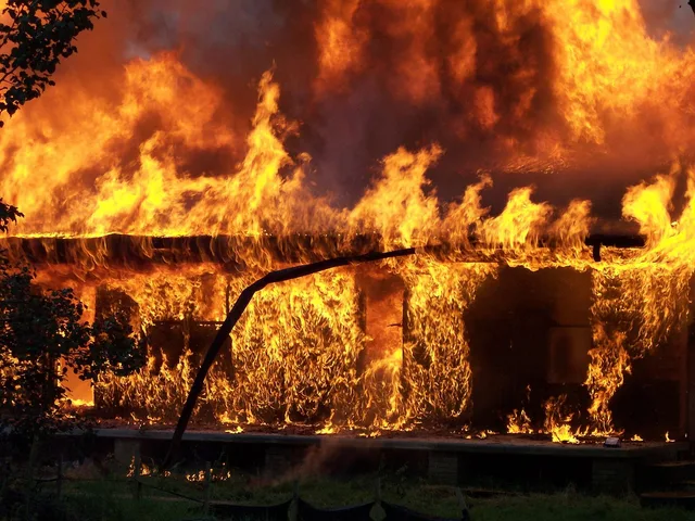 fire, emergency, rescue, firefighting, flame, fireman, danger, burning, inferno, blaze, hot, extinguisher, heat, fireman, fireman, fireman, fireman, fireman. What will move business insurance in 2027, from incident reporting to evidence-led comparison