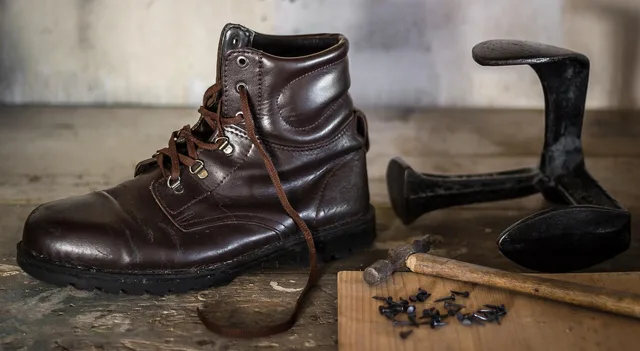 shoemaking, shoe, shoemaker, human, hammer, craft, repair, man, wood, work, crafts, shop, old, brown work, brown shopping, brown shop, brown shoes, shoemaker, shoemaker, shoemaker, shoemaker, shoemaker. Commercial openings in small-business insurance that are not just content gaps